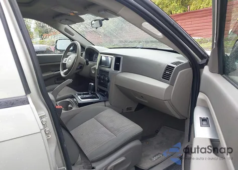 2008 Jeep Grand Cherokee Laredo z USA, uszkodzony, nr VIN 1J8GR48K18C169920